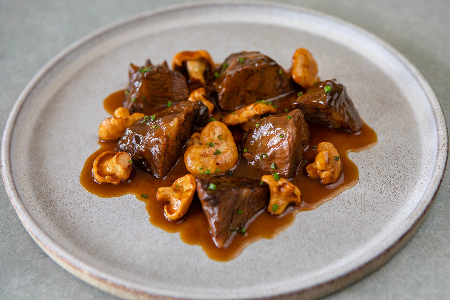 Ragoût de joue de veau avec pied de mouton