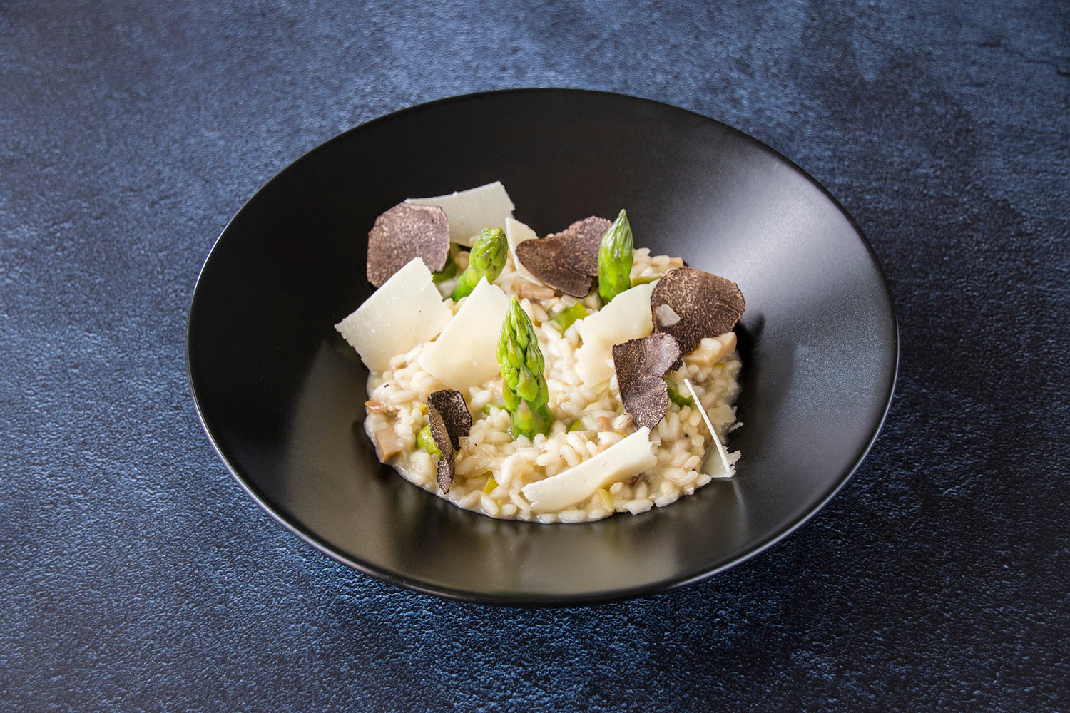 Risotto aux cèpes et aux asperges à la Truffe Noire