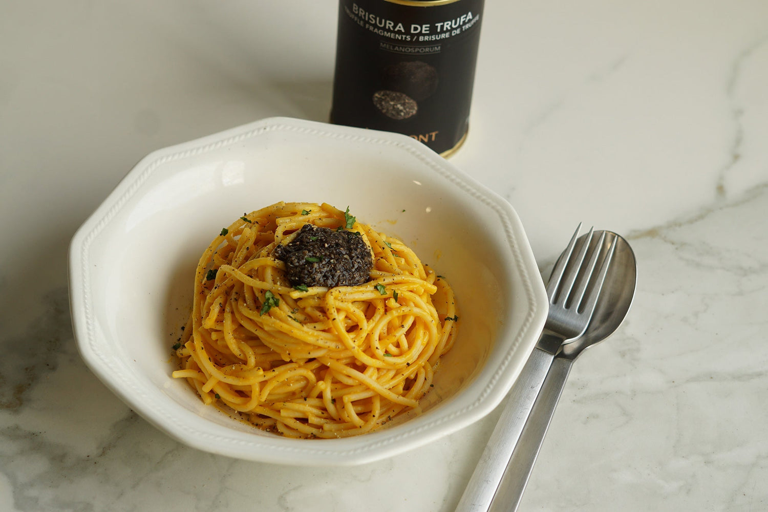 Spaghettis à la crème de potiron et brisure de truffe