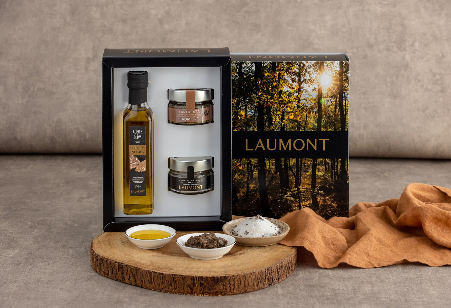 Coffret Gourmand Truffe : Tartufata + Sel Truffe + Huile de Truffe Noire