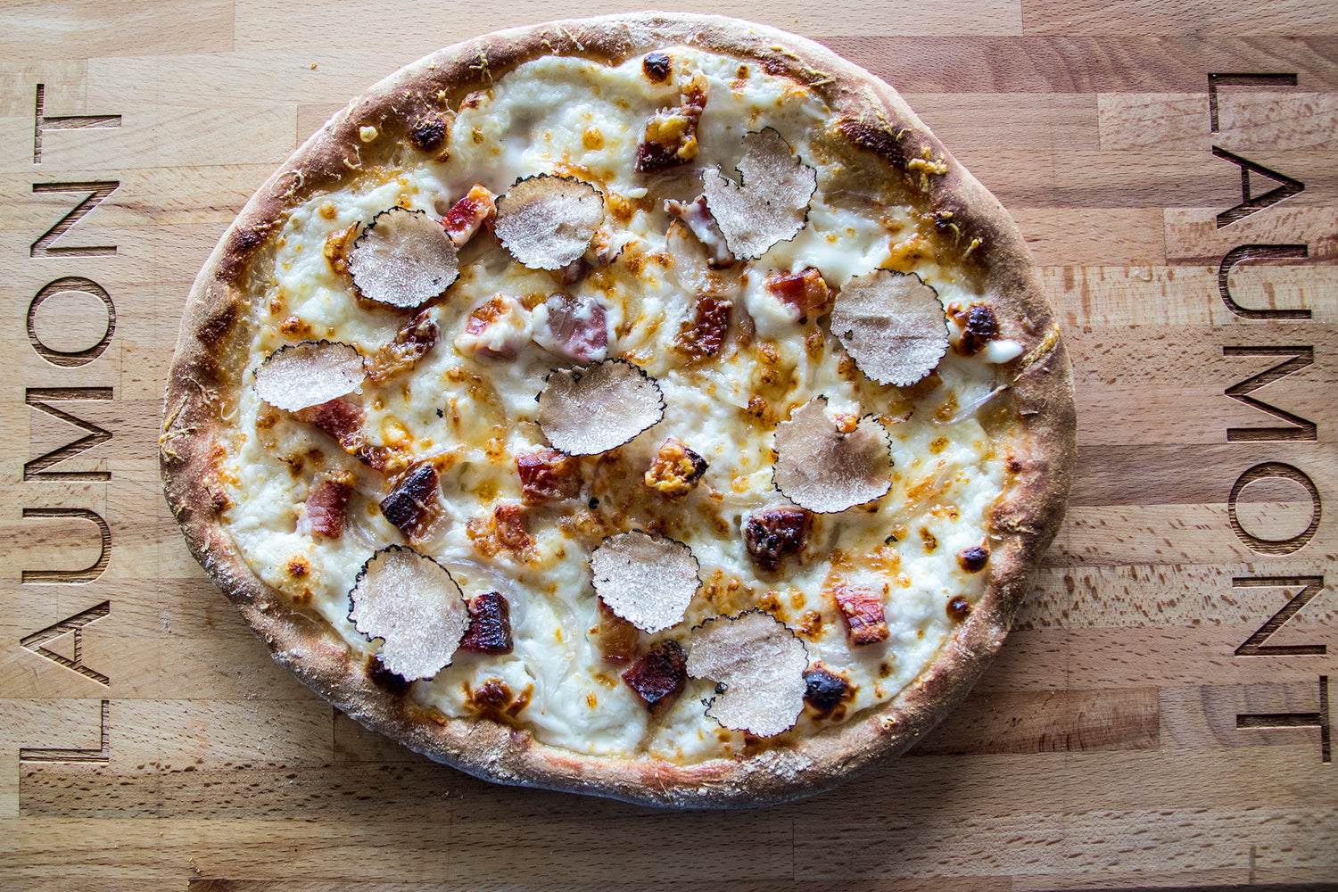 Pizza a la truffe d'été