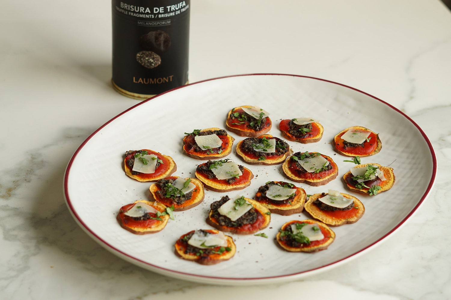 Montaditos de patate douce à la brisure de truffe et au Grana Padano